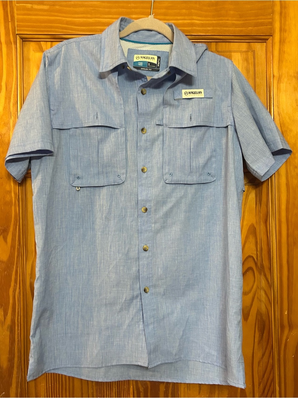 Magellan Men's Light Blue Short-Sleeve Button-Down Shirt